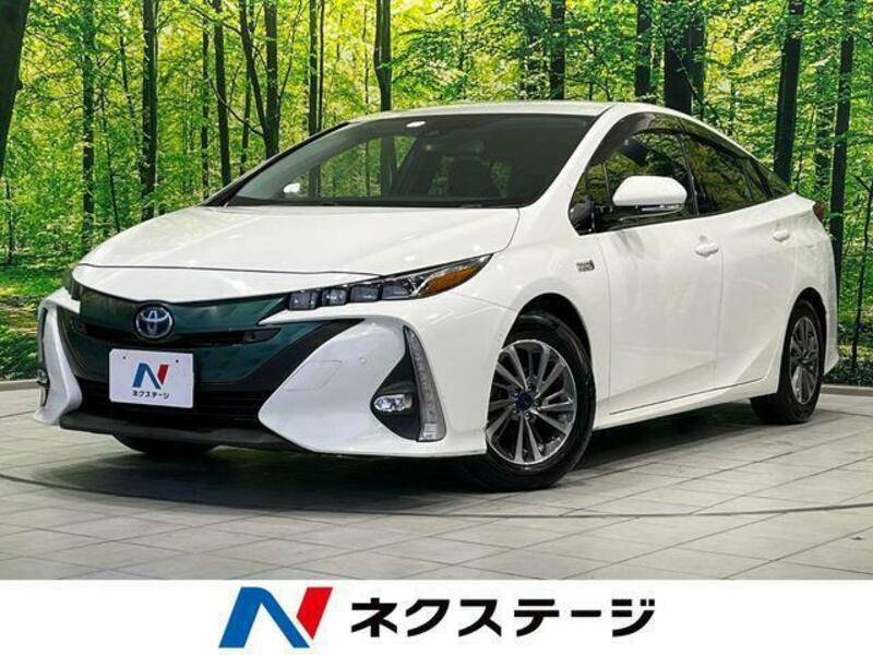 TOYOTA PRIUS PHV