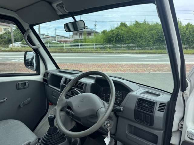 MINICAB TRUCK