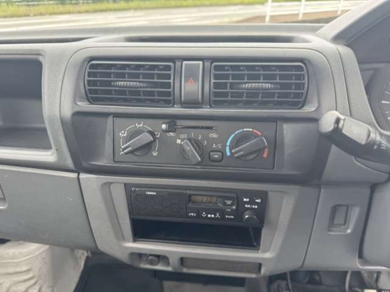 MINICAB TRUCK