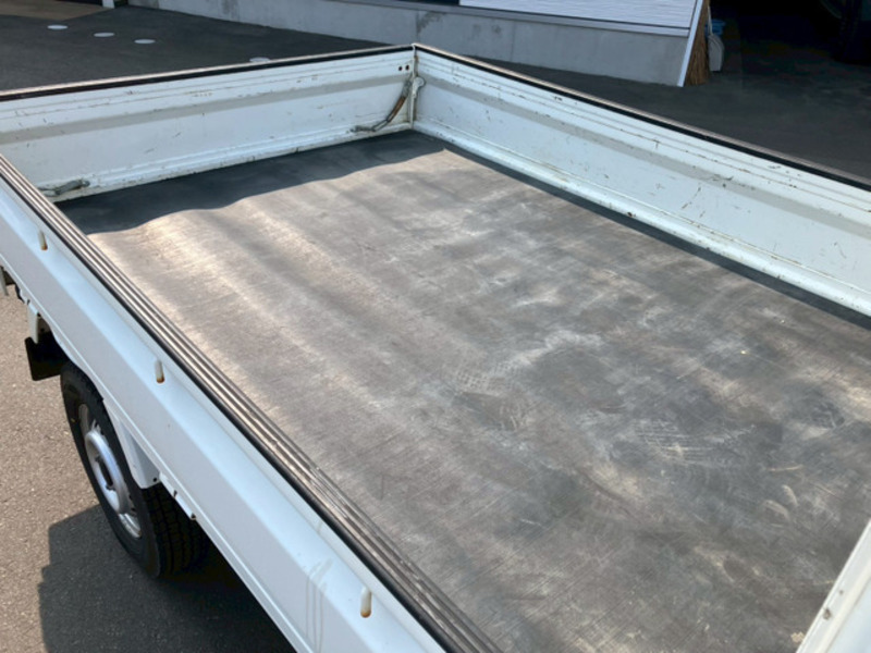 MINICAB TRUCK