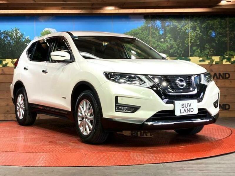 X-TRAIL