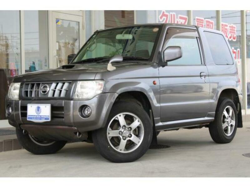 NISSAN KIX