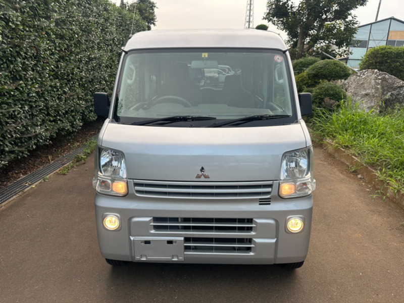MINICAB VAN