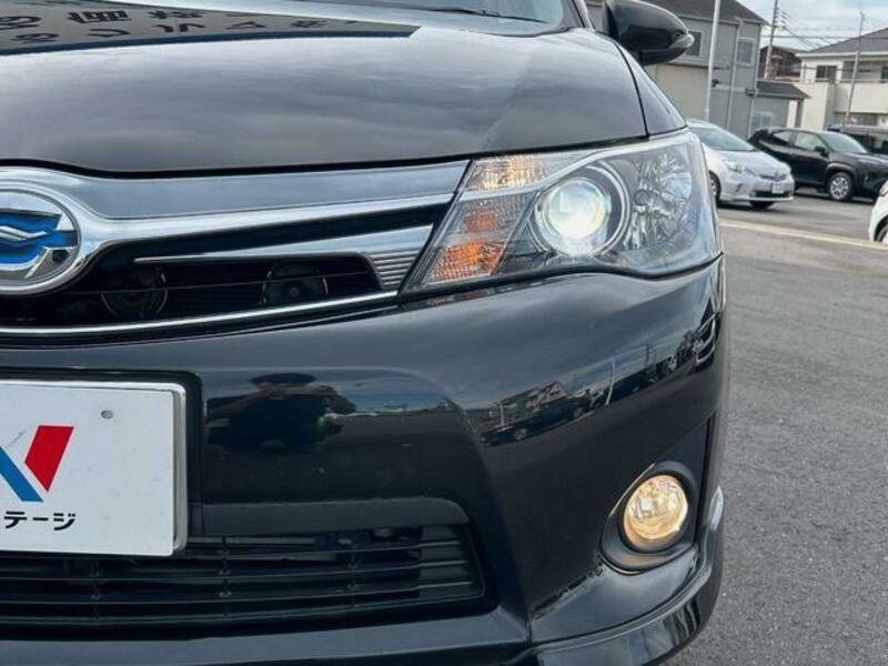 COROLLA FIELDER