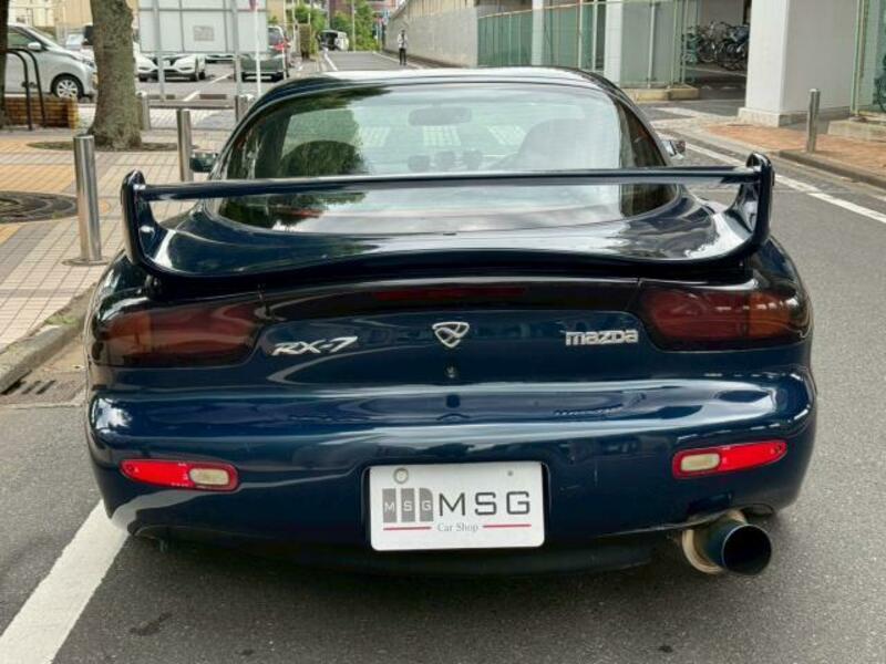 RX-7