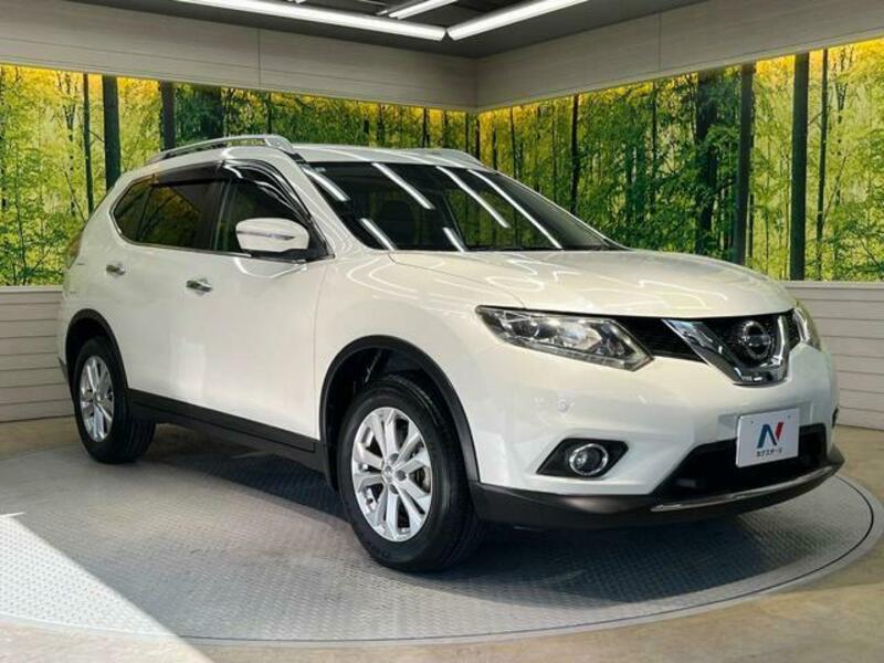 X-TRAIL