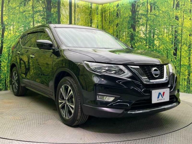 X-TRAIL