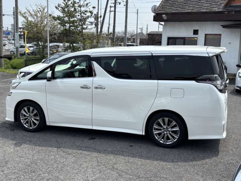 VELLFIRE