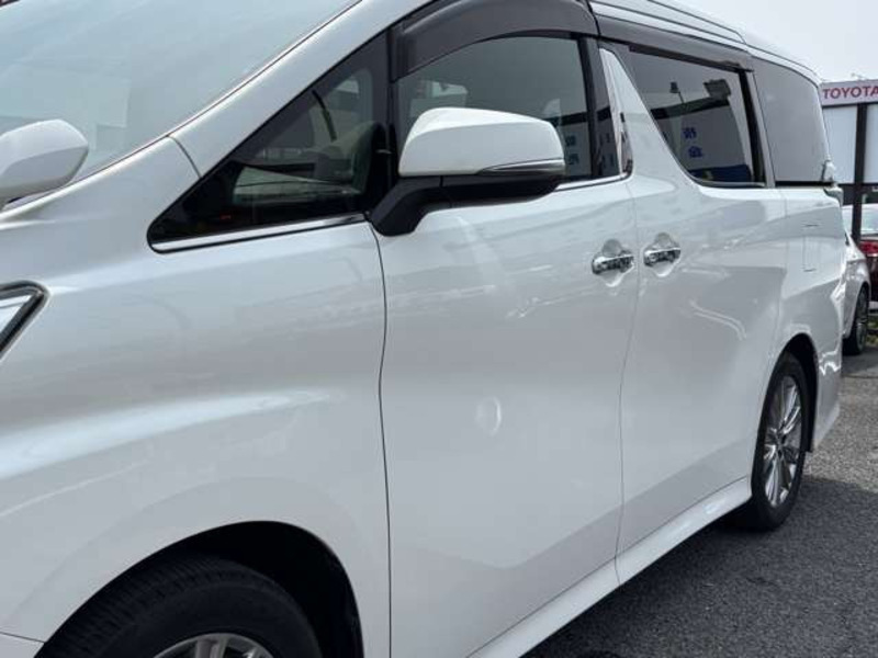 VELLFIRE