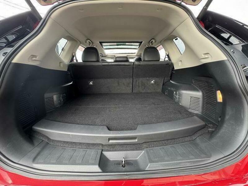 X-TRAIL