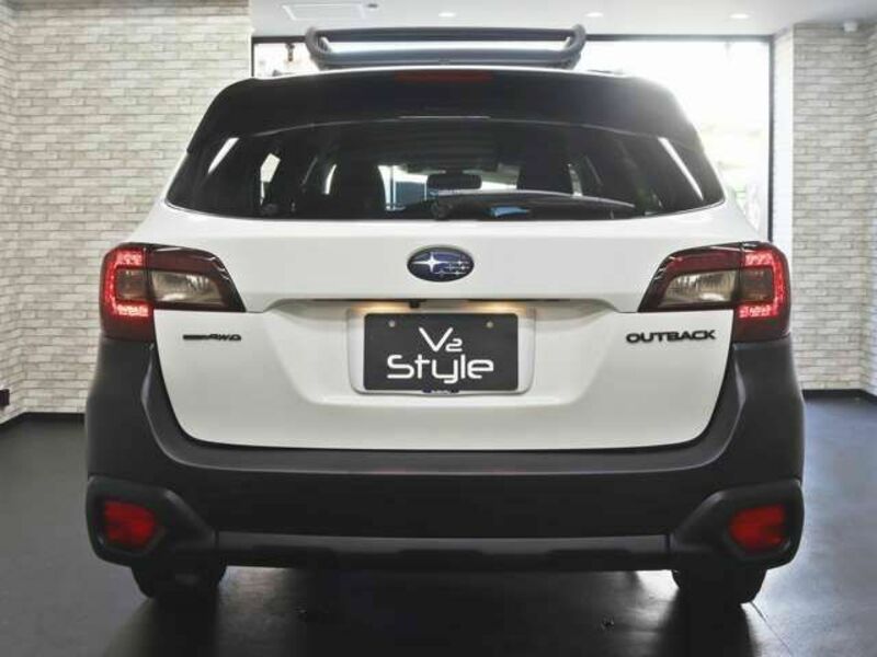LEGACY OUTBACK
