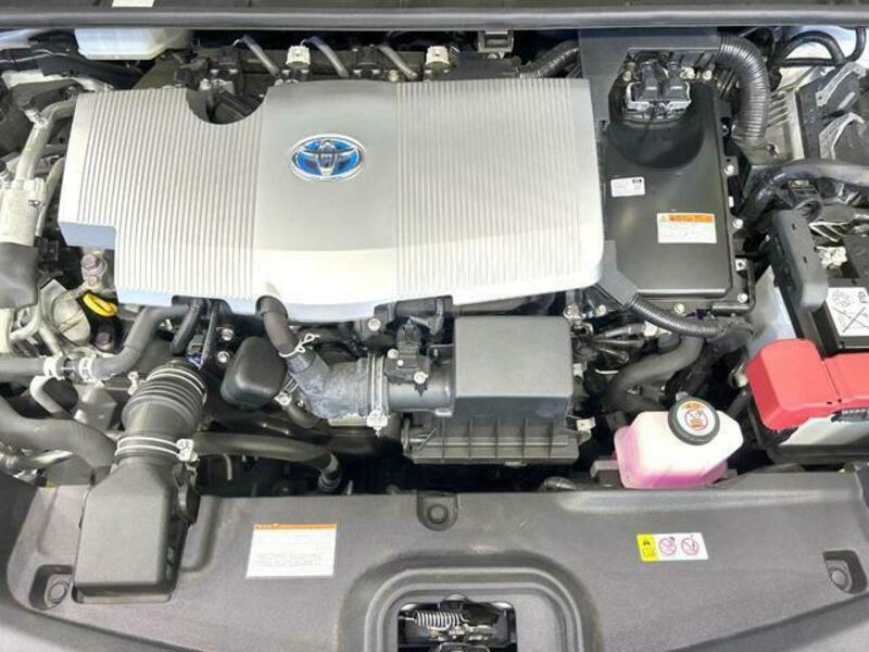 PRIUS PHV