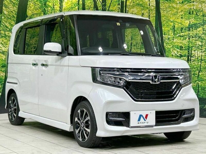N BOX CUSTOM