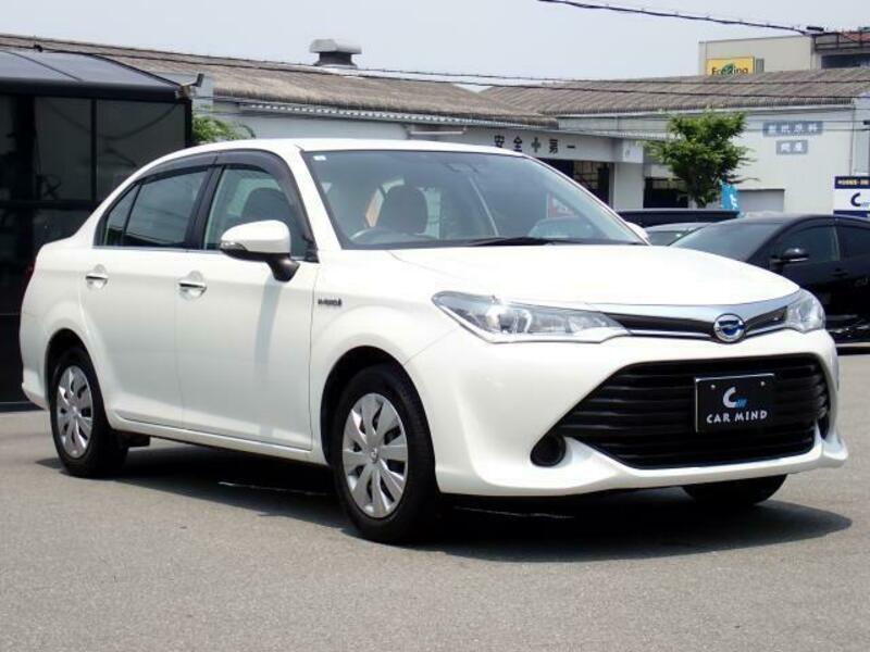 COROLLA AXIO