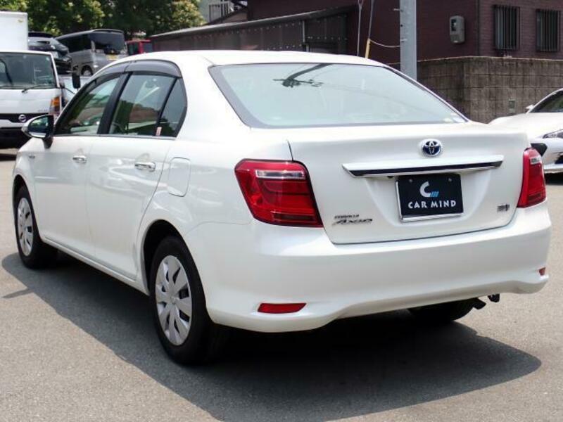 COROLLA AXIO