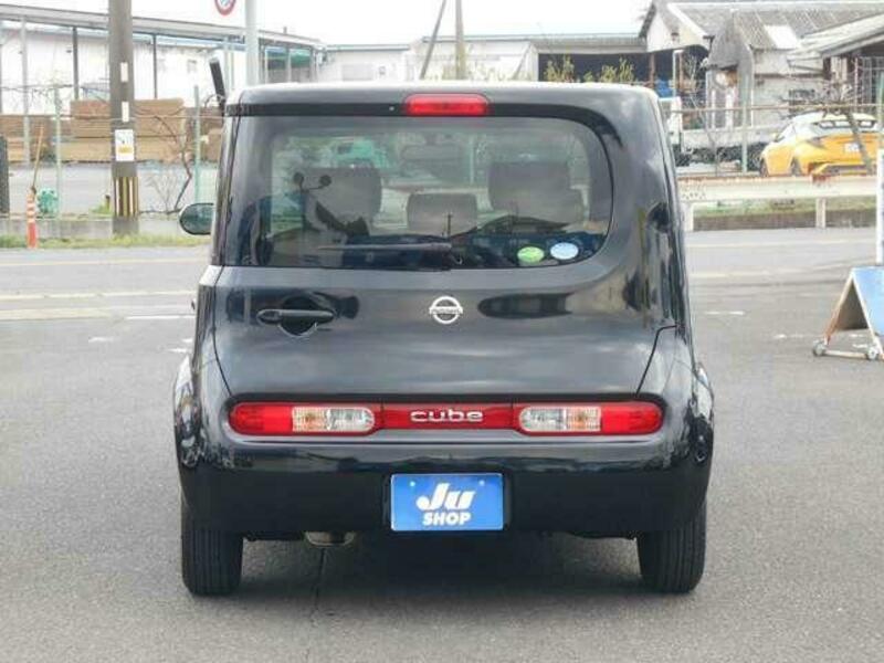 CUBE