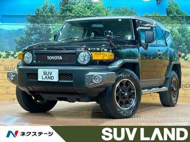 TOYOTA FJ CRUISER