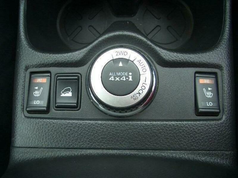X-TRAIL