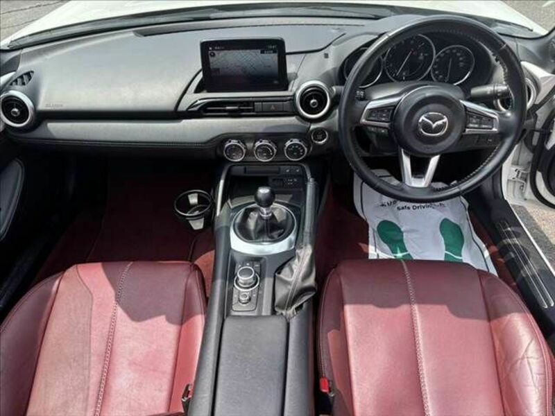 ROADSTER