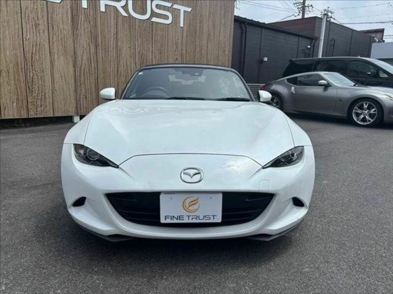 ROADSTER
