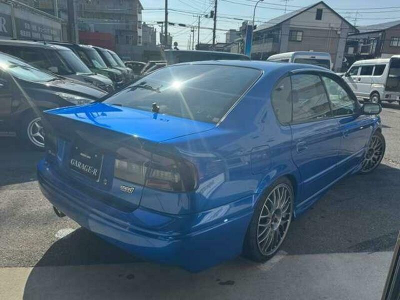 LEGACY B4