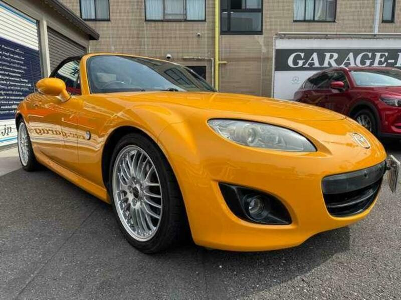 ROADSTER