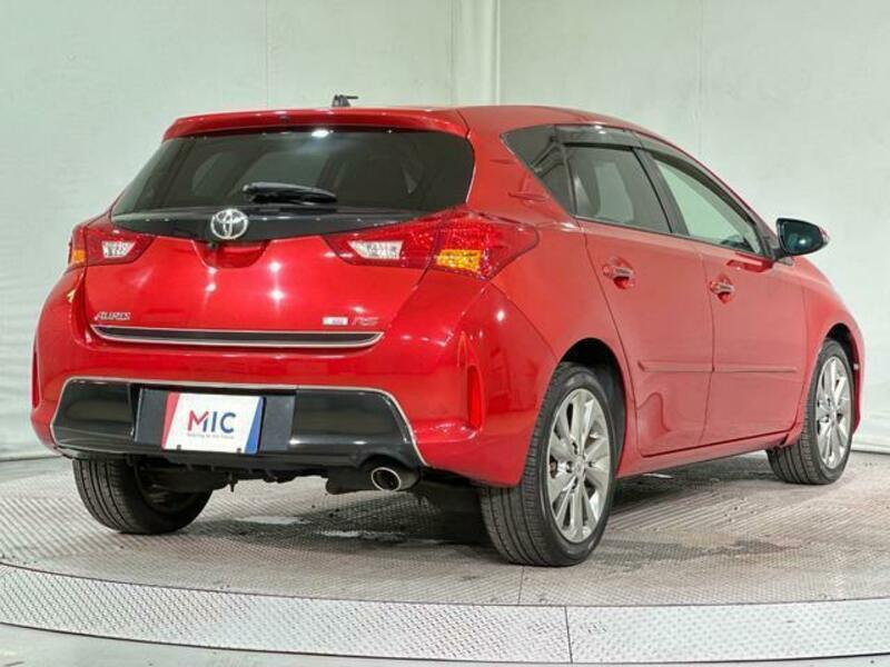 AURIS