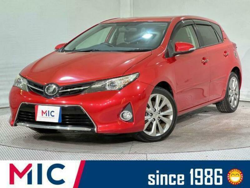 TOYOTA AURIS