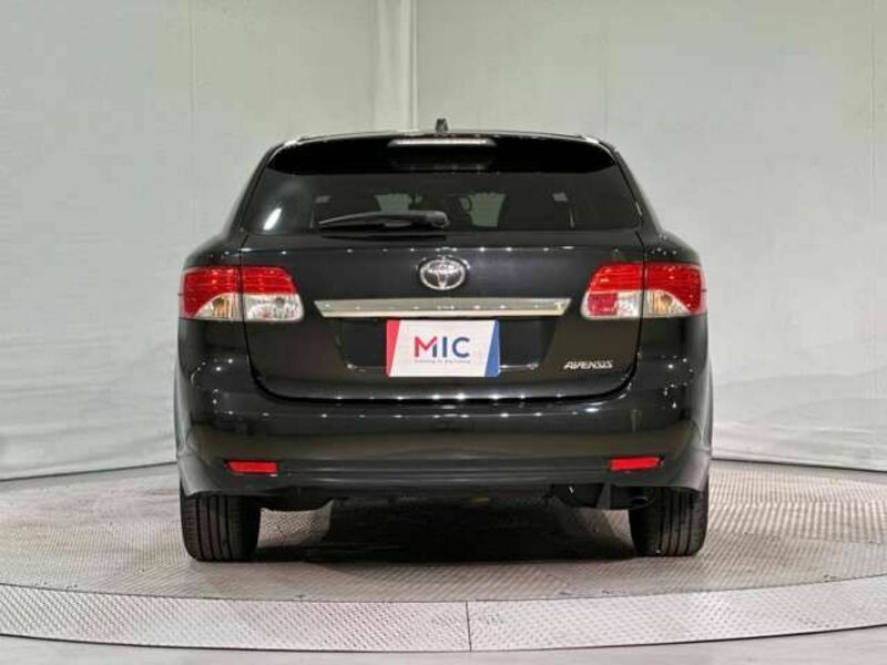 AVENSIS WAGON