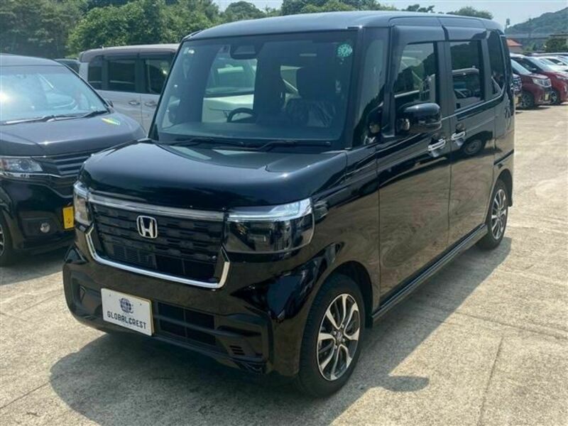 N BOX CUSTOM