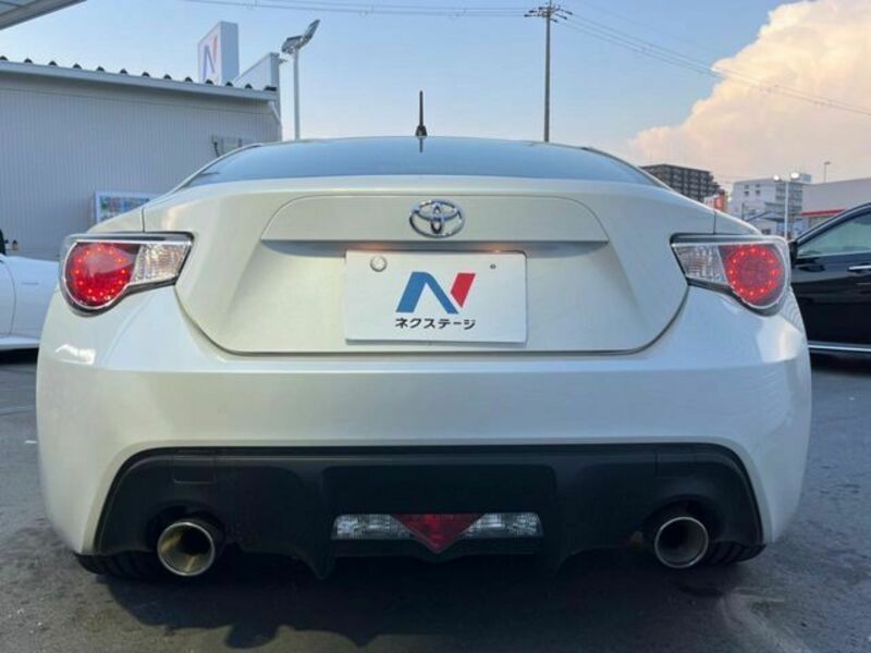 86