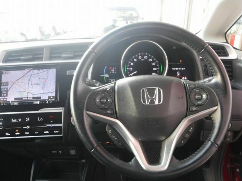 FIT HYBRID