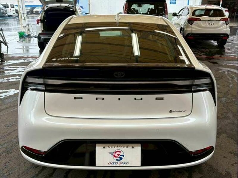 PRIUS PHV
