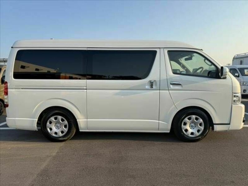 HIACE