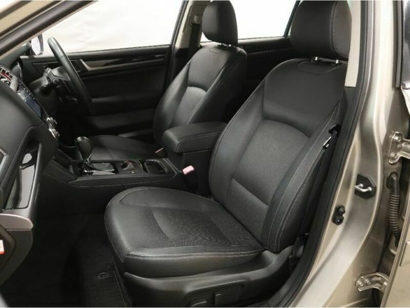 LEGACY OUTBACK
