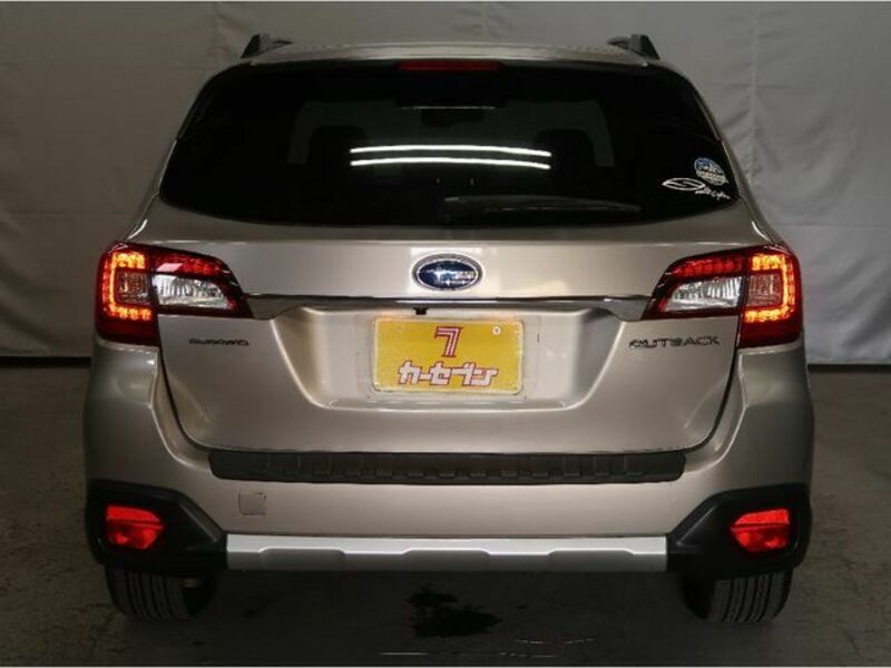 LEGACY OUTBACK