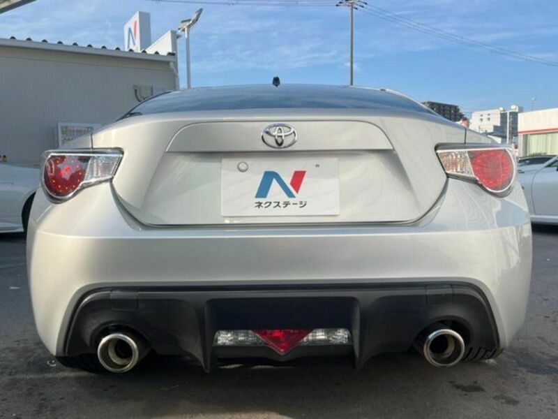 86