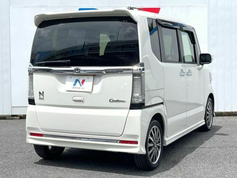 N BOX CUSTOM