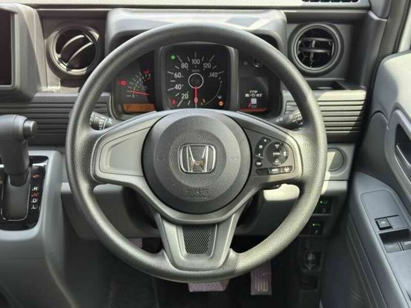 N-VAN
