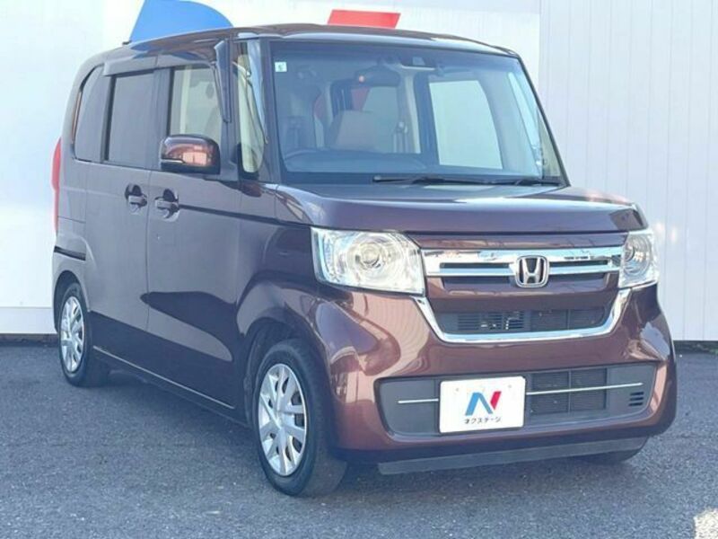 N BOX