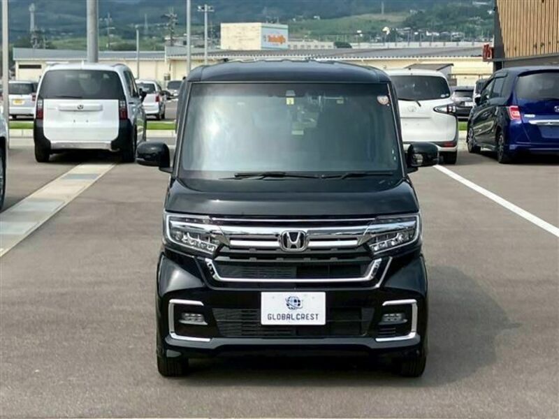 N BOX CUSTOM