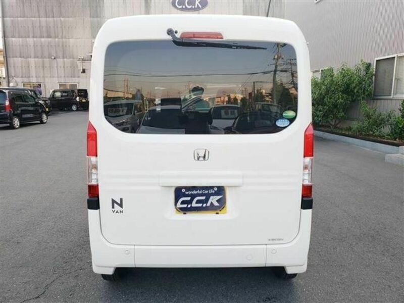 N-VAN