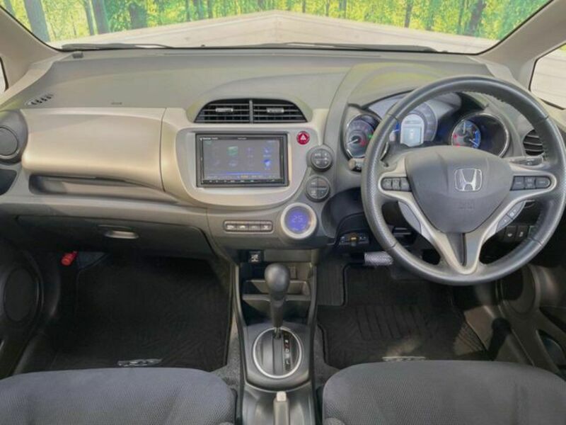 FIT HYBRID
