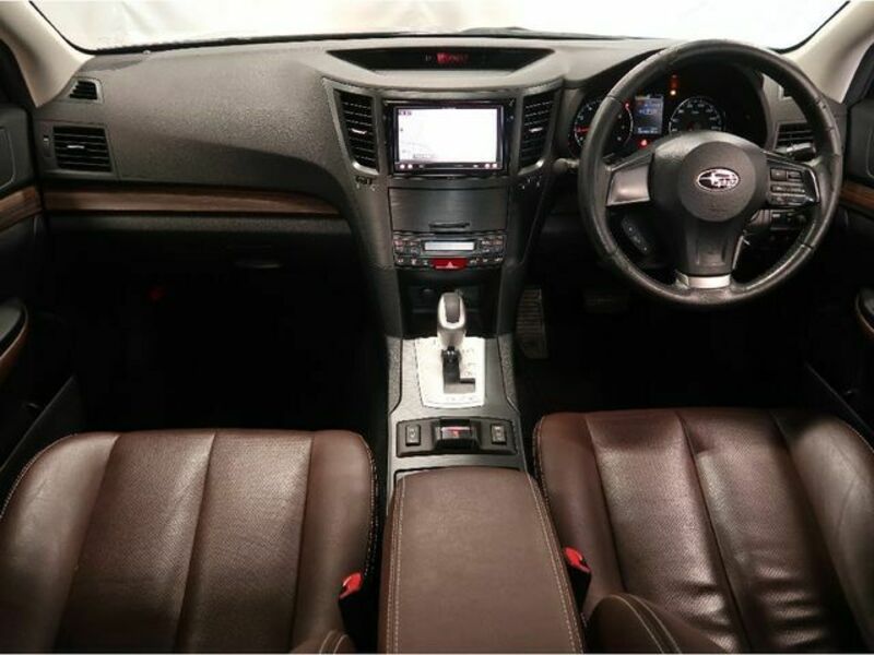 LEGACY OUTBACK