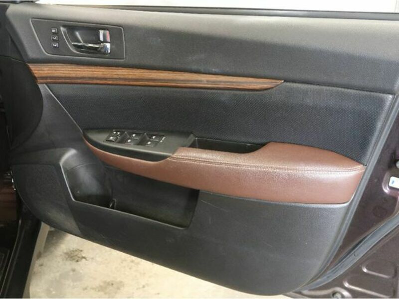 LEGACY OUTBACK