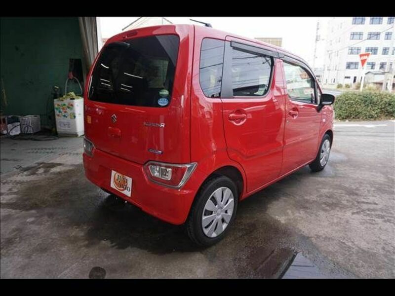 WAGON R