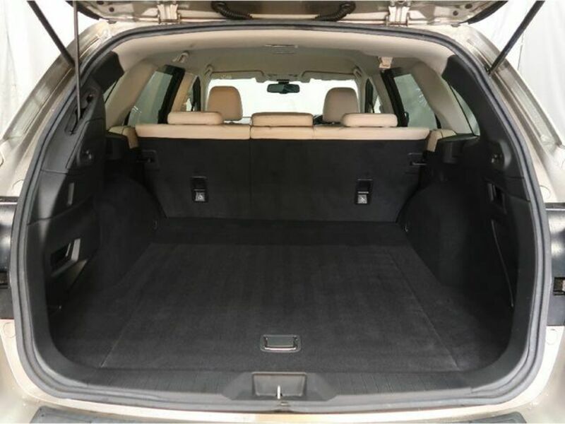 LEGACY OUTBACK