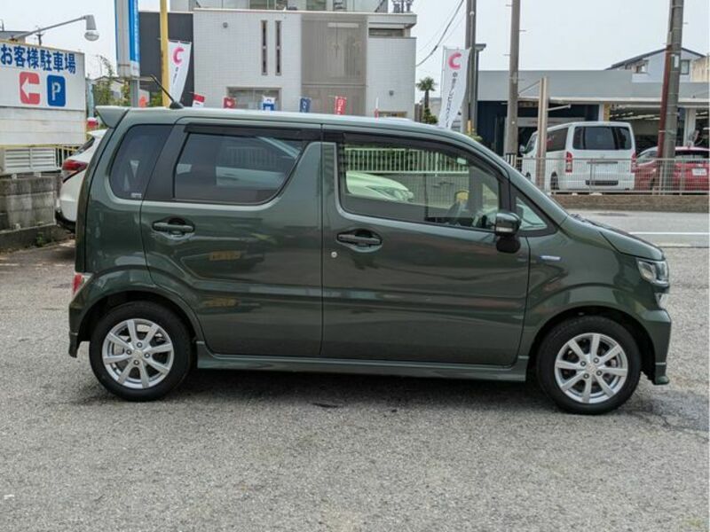 WAGON R