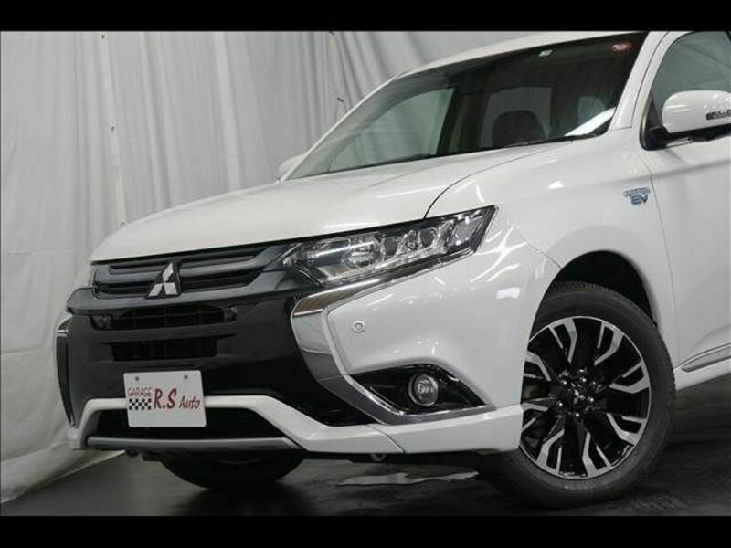 OUTLANDER PHEV