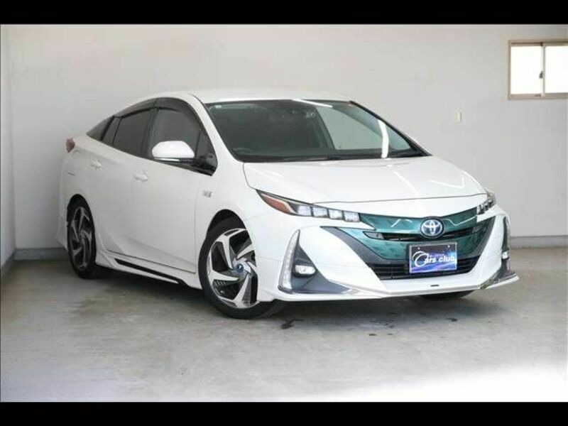 PRIUS PHV